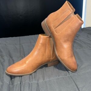 100% vegan fo-leather slip on booties